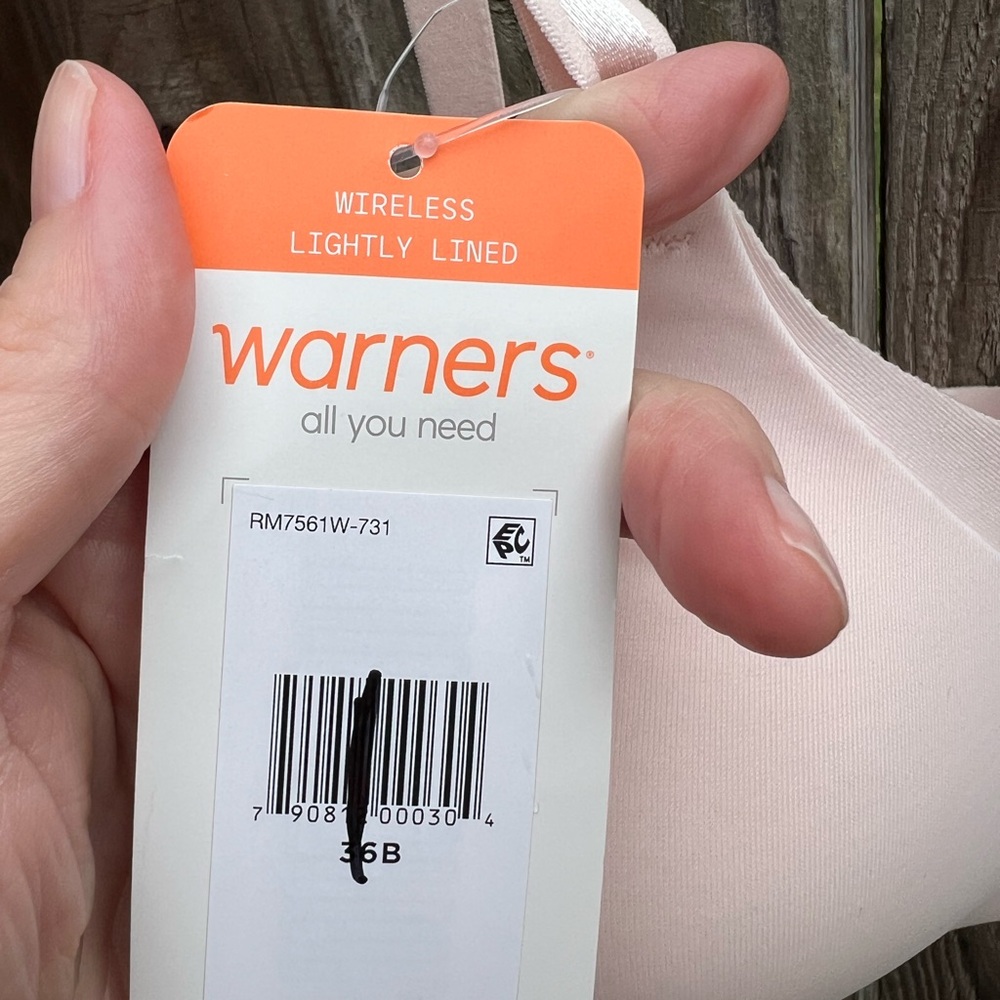 👗Warner’s blissful benefits pink bra - Picture 4 of 6